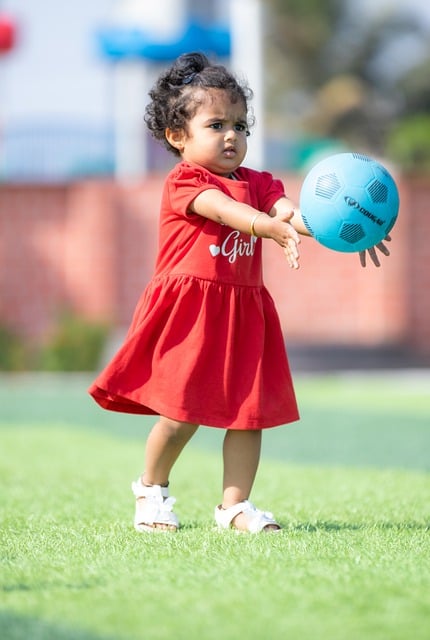 透過邀請多 透過邀請多
